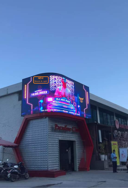 man hinh led ngoai troi 430x630 3